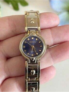 Vintage Geneva Blue Dial Watch WORKS!! Gold/Silver Two-Tone Classic Timepiece